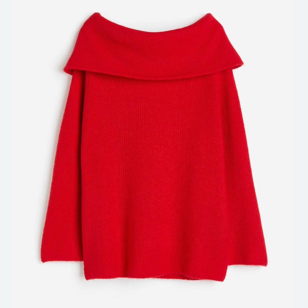 H&M Red Off-the-Shoulder Sweater with Elegant Folded Collar
